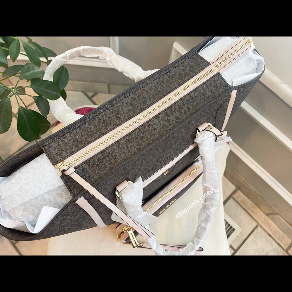 🌸NeW! Michael Kors Carine Tote Set - Picture 8 of 15